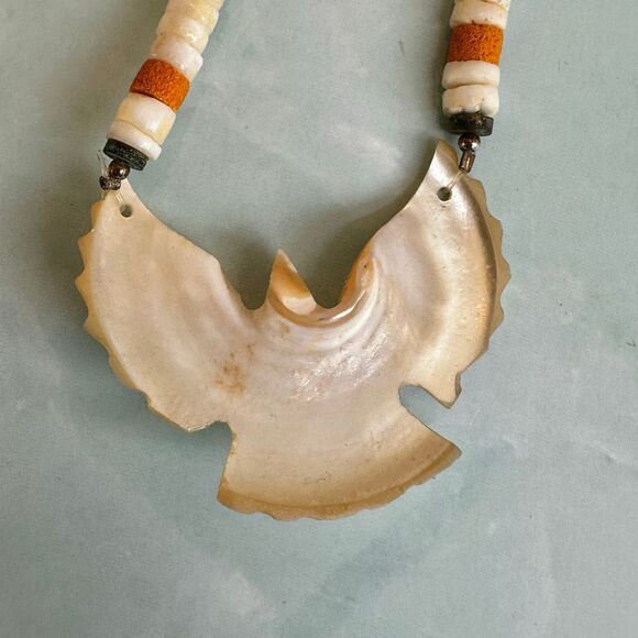 Vintage Carved Mother of Pearl Thunderbird Necklace Heishi Beads - Picture 5 of 13